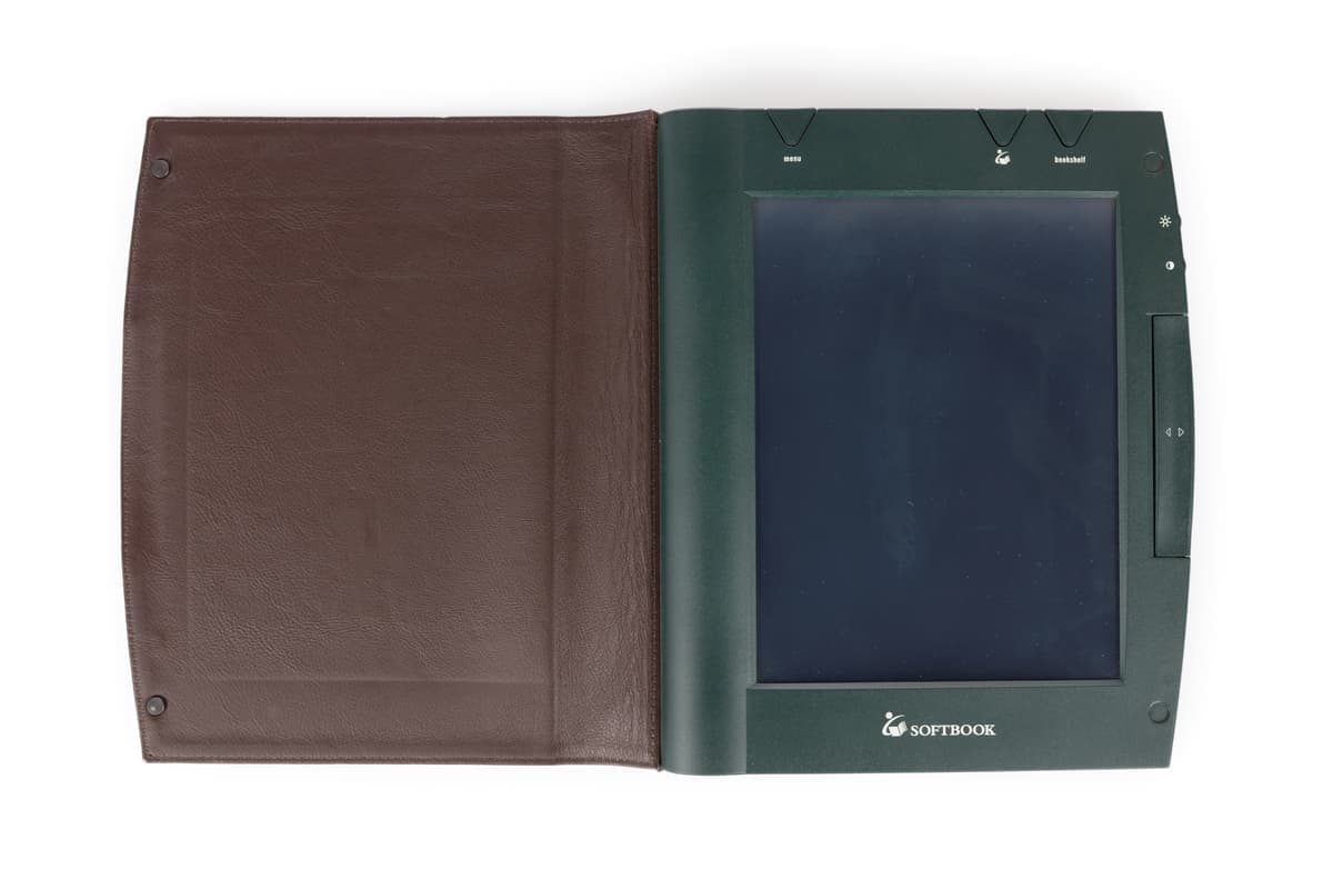 SoftBook Reader 館藏實機圖（Powerhouse Collection）