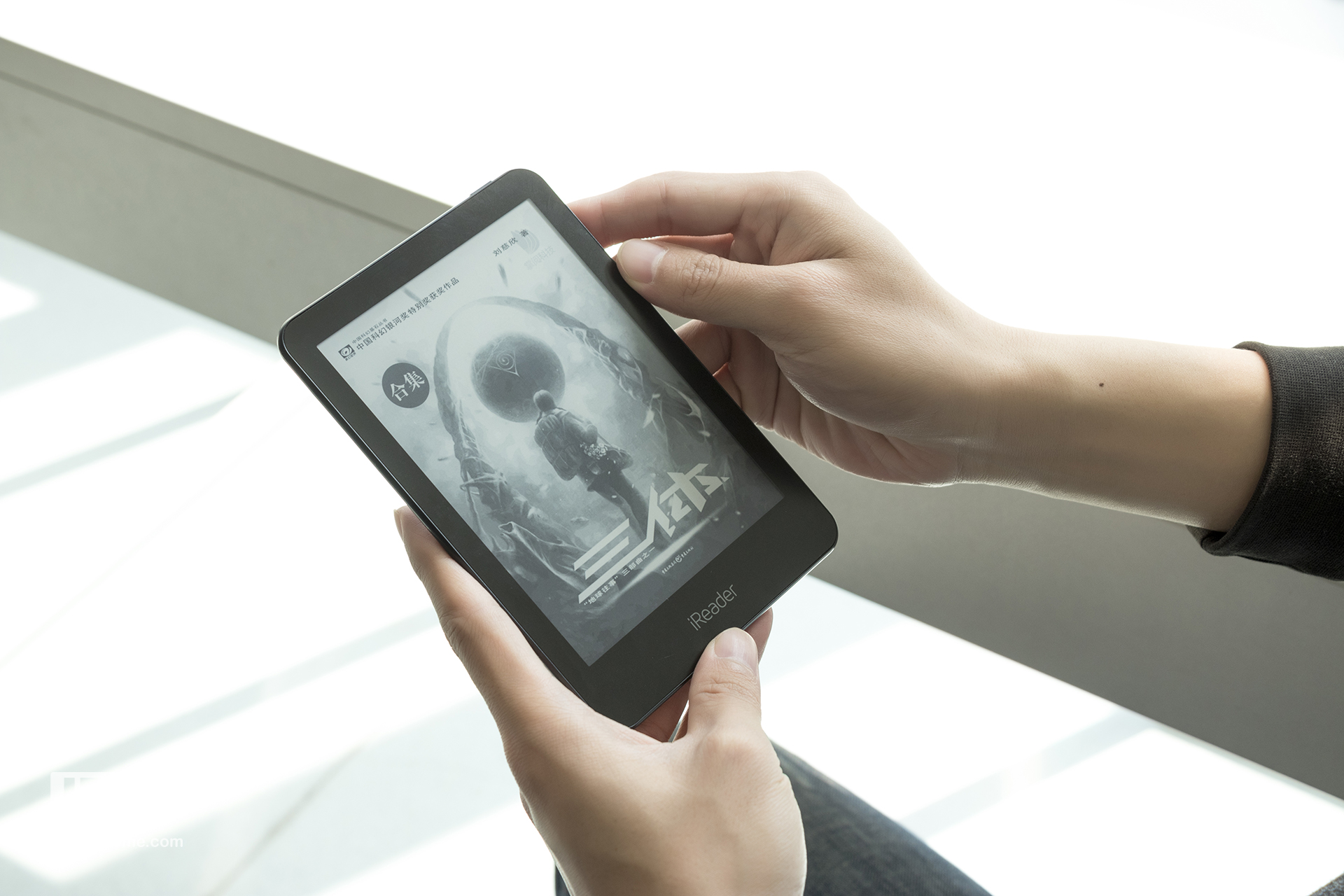 iReader T6 實機照片（圖片來源：IT之家評測室）。